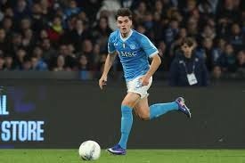 可悲！张志磊被KO揭开中国拳击伤疤，教练约等于拳盲，误人子弟